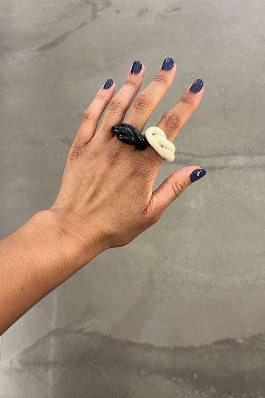 ET MAINS Knot Ring